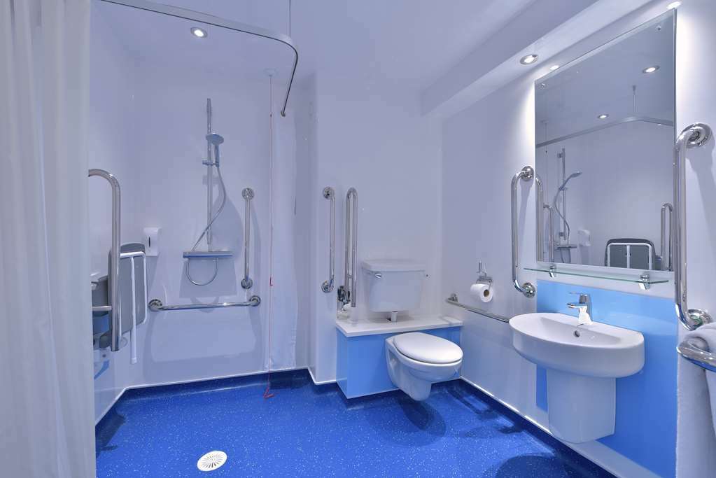 トラベロッジ チェルムスフォード 部屋 写真